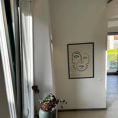 Apartment Waterfront Balcony I Grani 1 Style Livorno